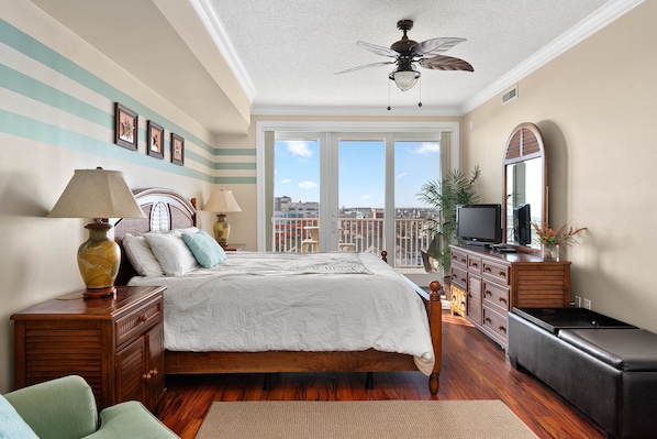 3 bedrooms, iron/ironing board