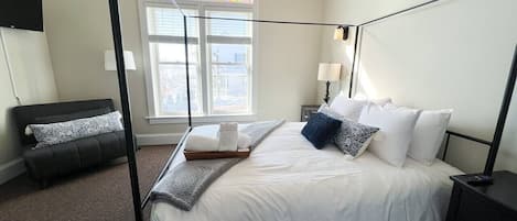 1 habitación, escritorio, wifi gratis y ropa de cama