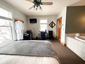 1 makuuhuone, työpöytä, ilmainen Wi-Fi, vuodevaatteet