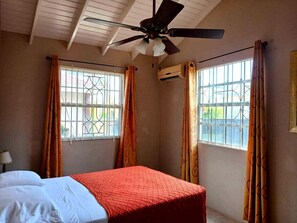 3 bedrooms, desk, iron/ironing board, free WiFi - Quiet Family Cottage Near Beach with Cabana (St Philip)