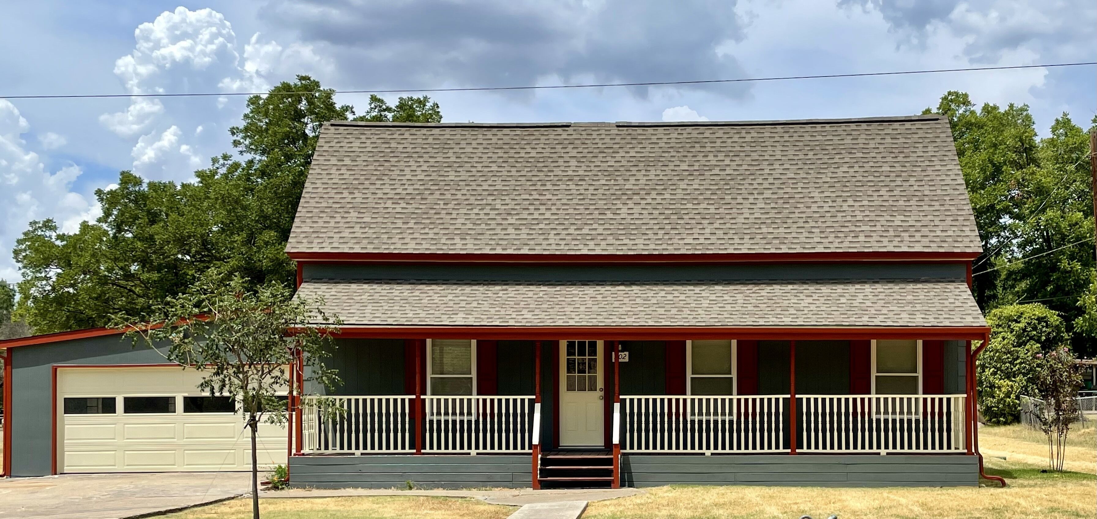 Spacious family friendly historic home within walking distance of downtown Wylie