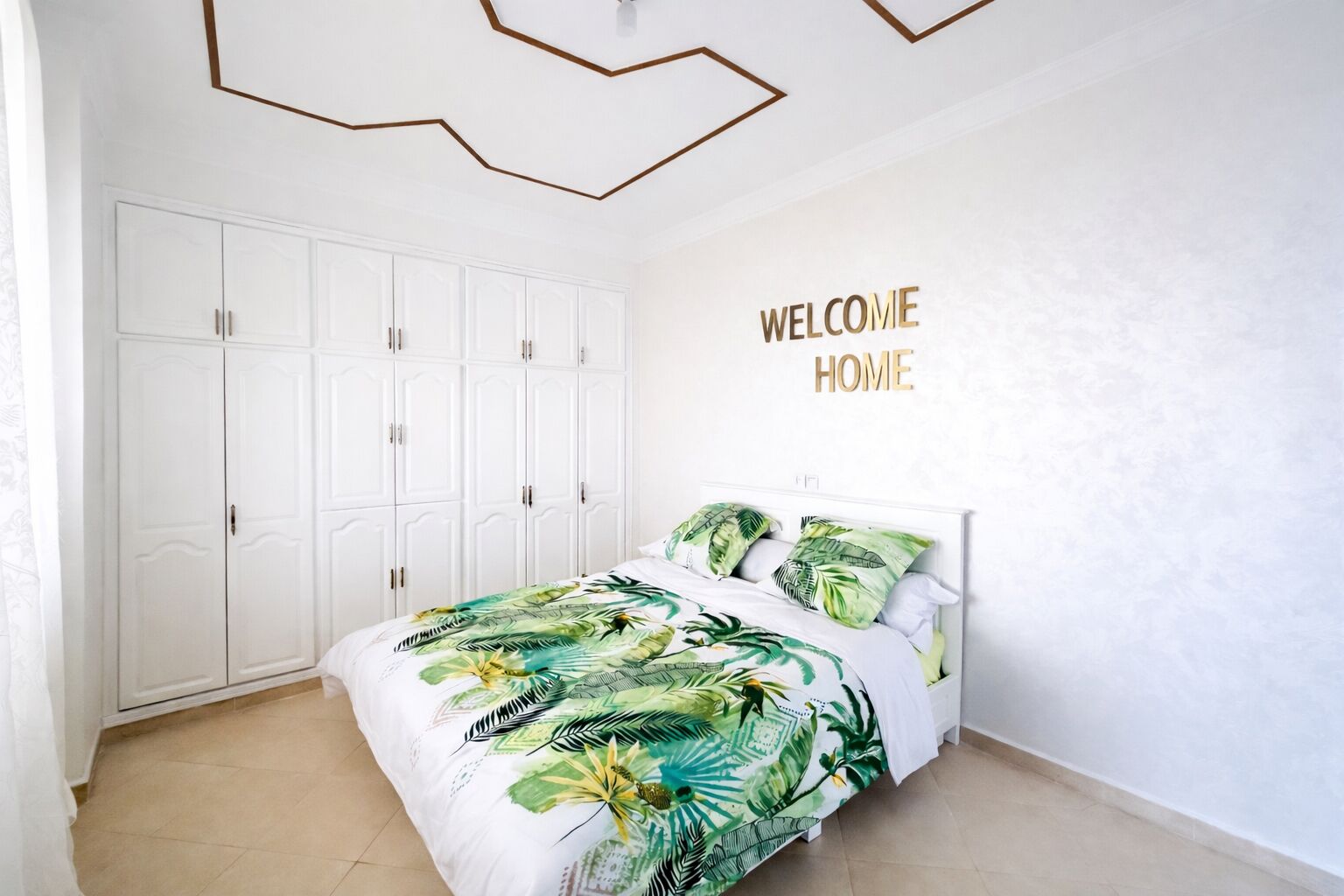 6 bedrooms, in-room safe, iron/ironing board, travel cot