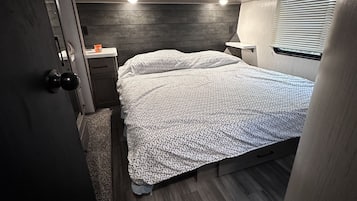 2 habitaciones, wifi gratis y ropa de cama