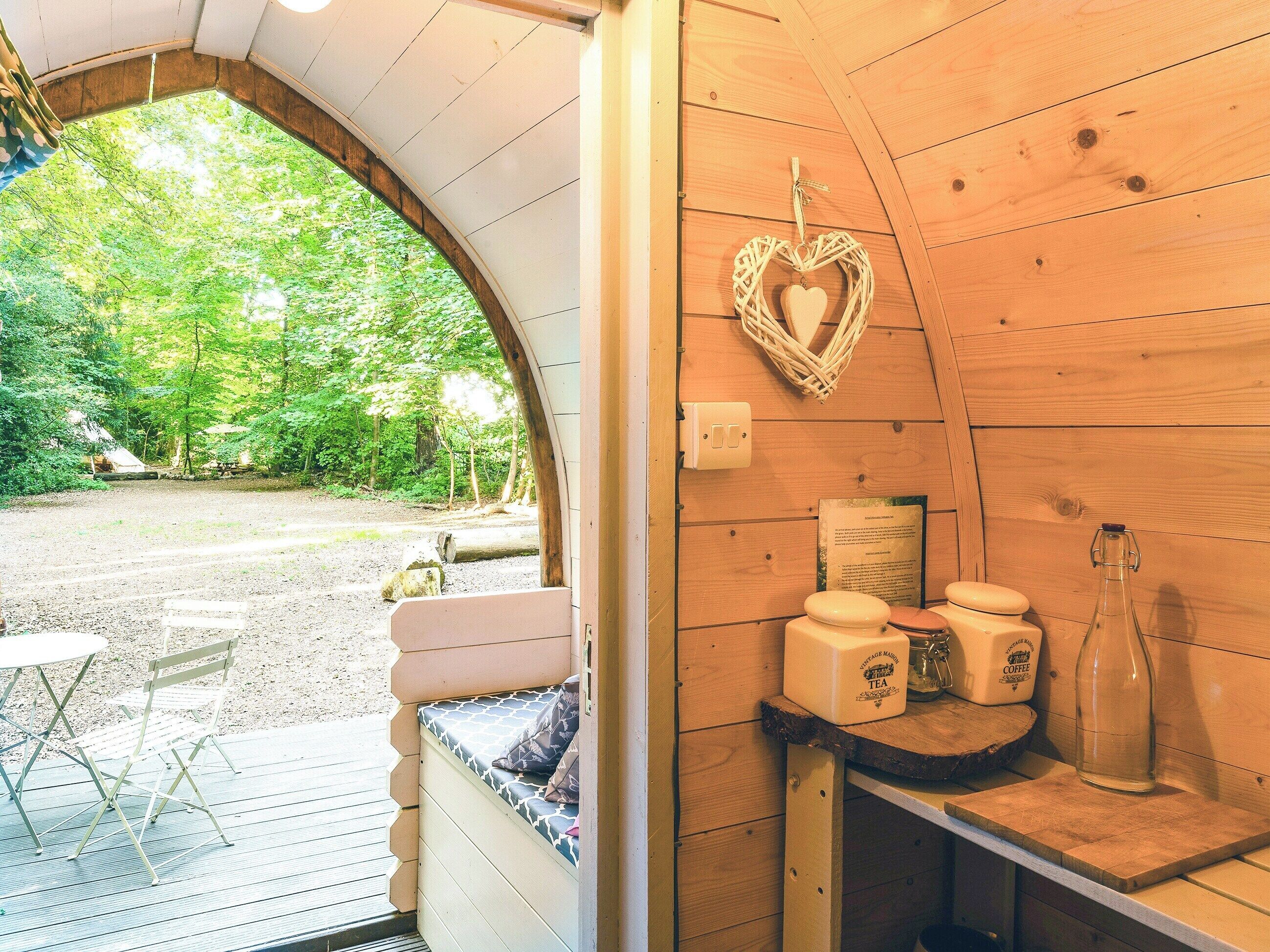 Interior | Daisy - Hollington Park Glamping, Woolton Hill, nr Newbury