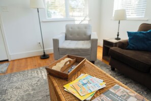Smart TV, books