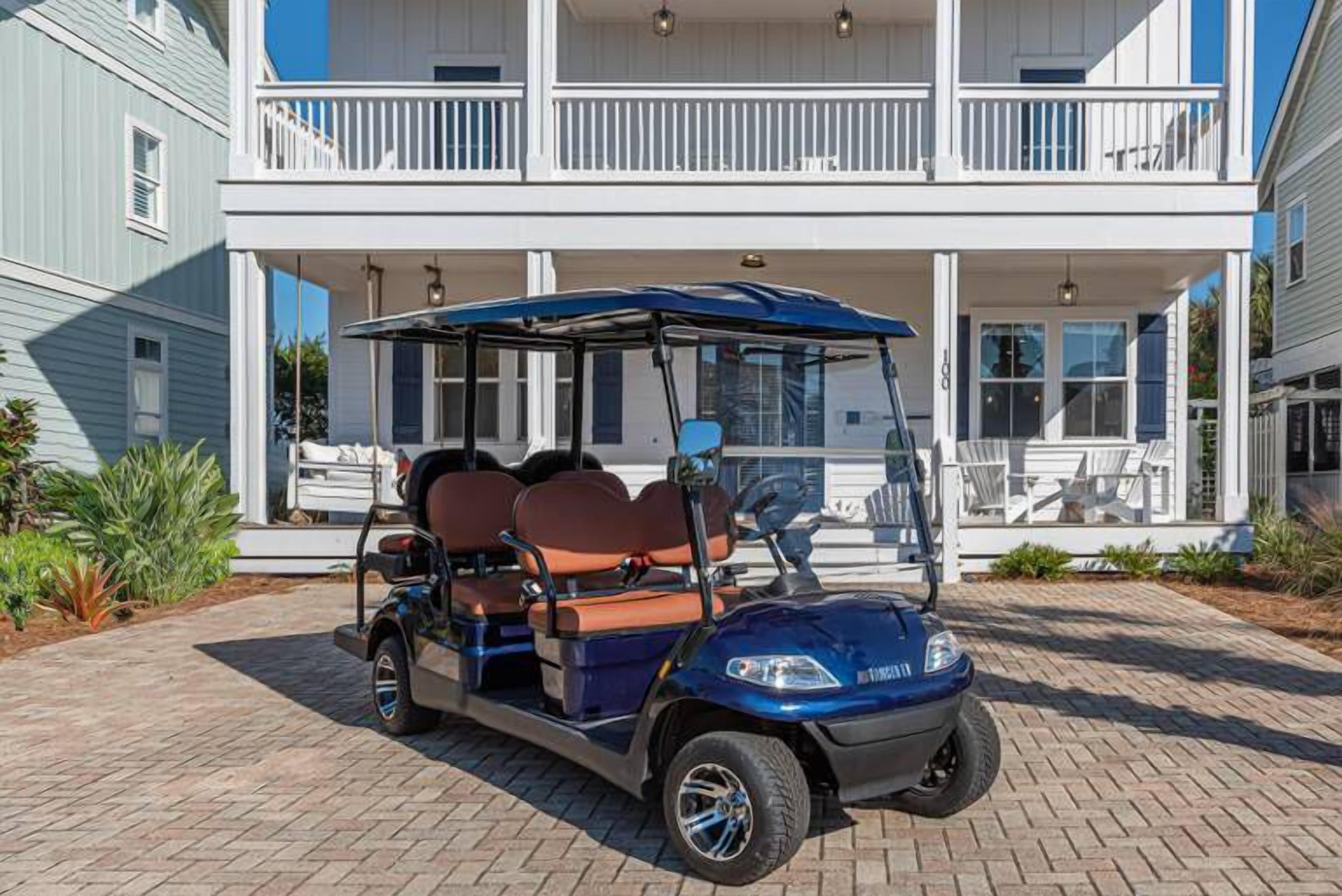 Walk to the Beach ~ Seat Golf Cart ~ Private Communal Pool