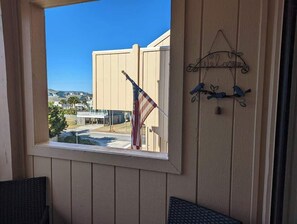 Interior - The Blue Bird on The Beach (Carolina Beach)