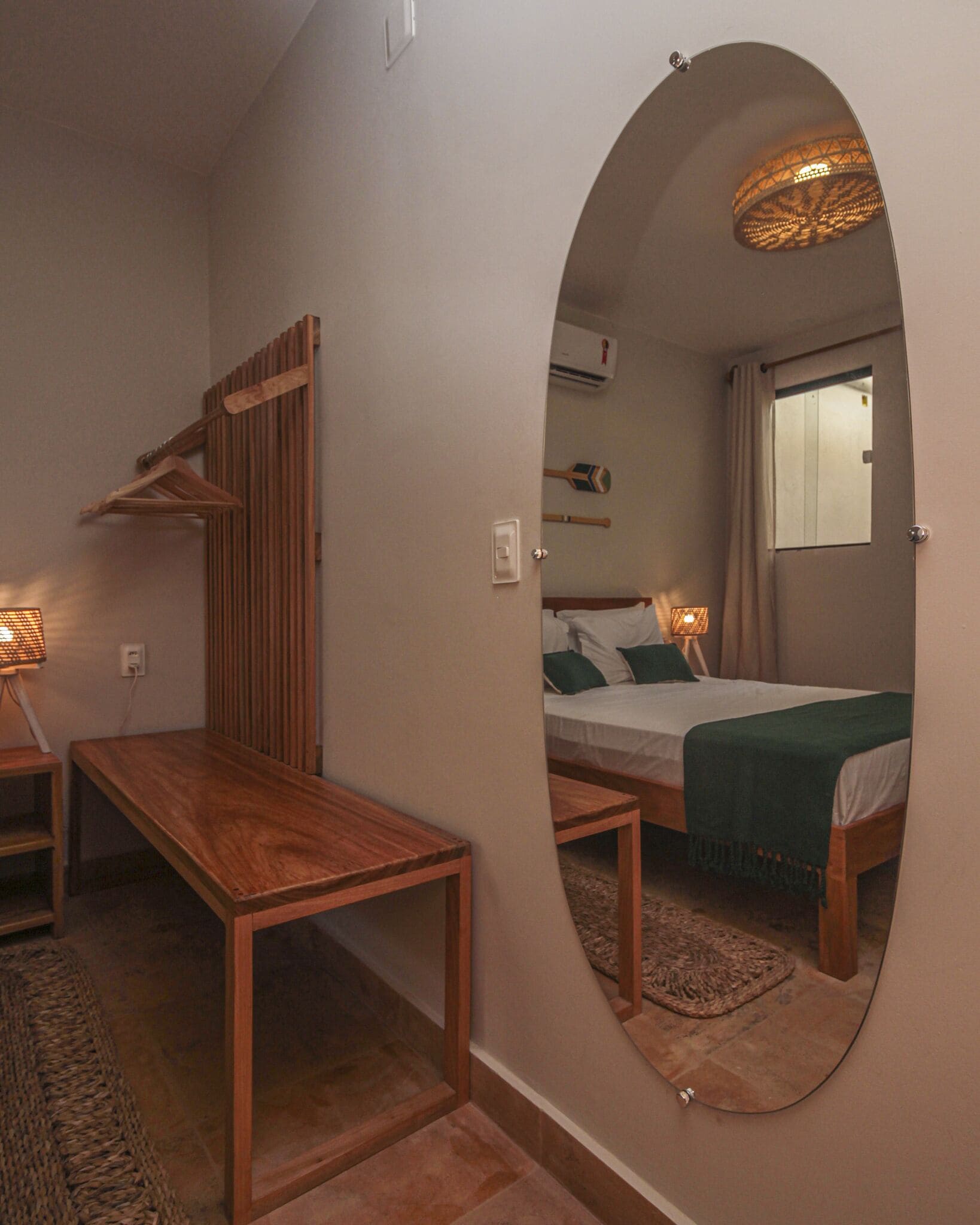 Suite Standard | Minibar, in-room safe, iron/ironing board, free WiFi