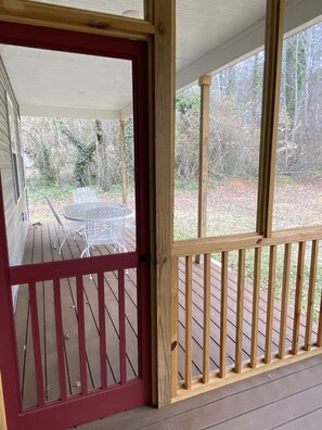 Outdoor dining - Between downtown Greenville and Travelers Rest (Greenville)