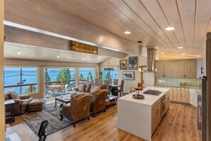 TV, fireplace, books - Big Blue Views Tahoe Lakeview 5BR Retreat (Tahoe Vista)