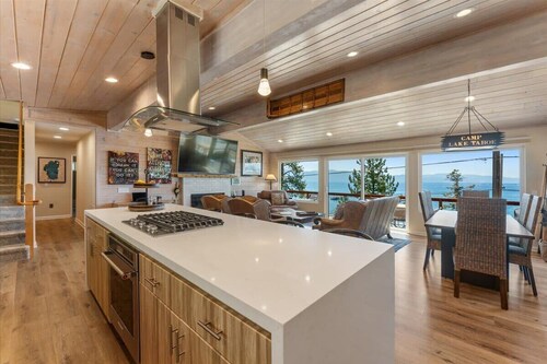 Big Blue Views Tahoe Lakeview 5BR Retreat