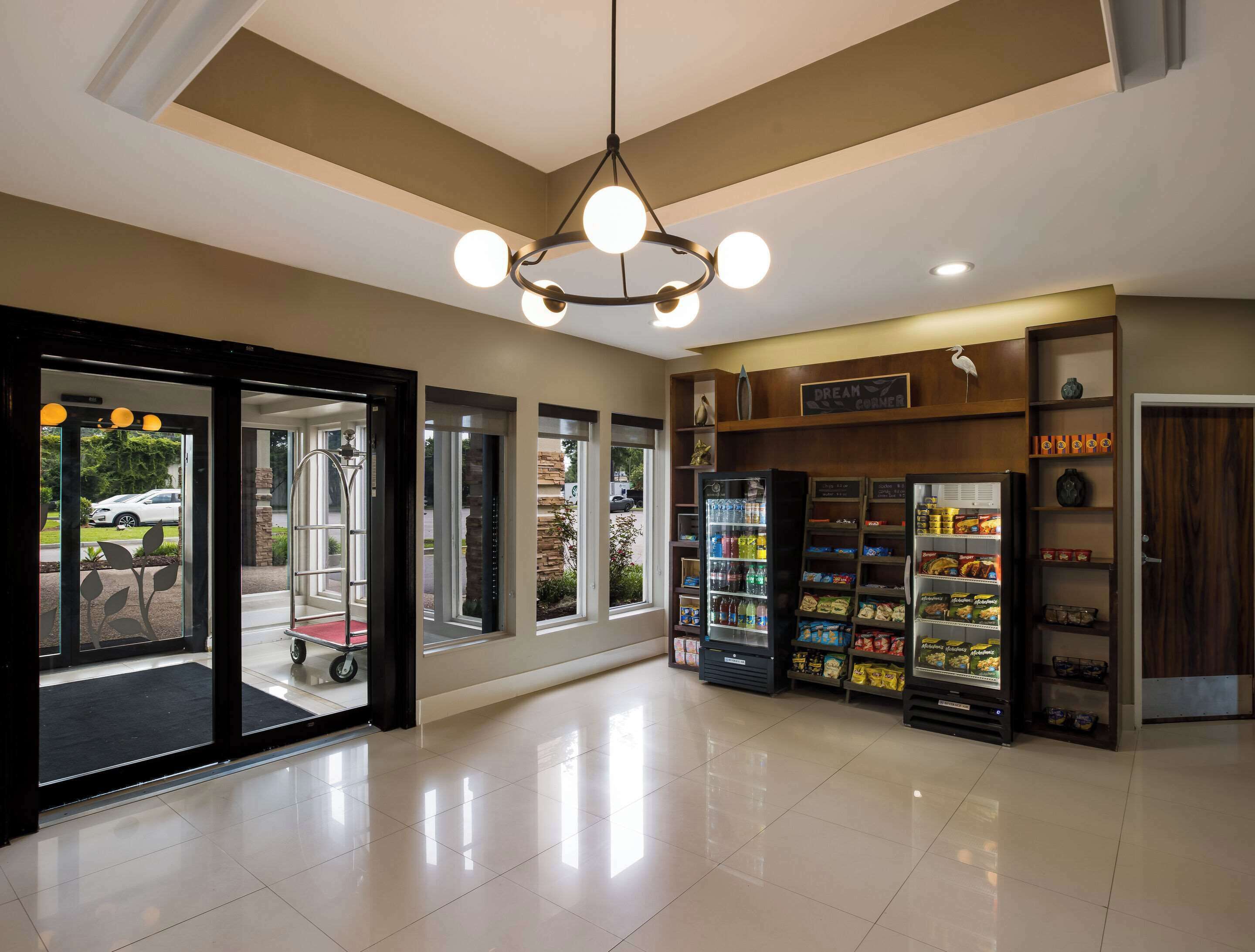 Photo - MainStay Suites Savannah Midtown