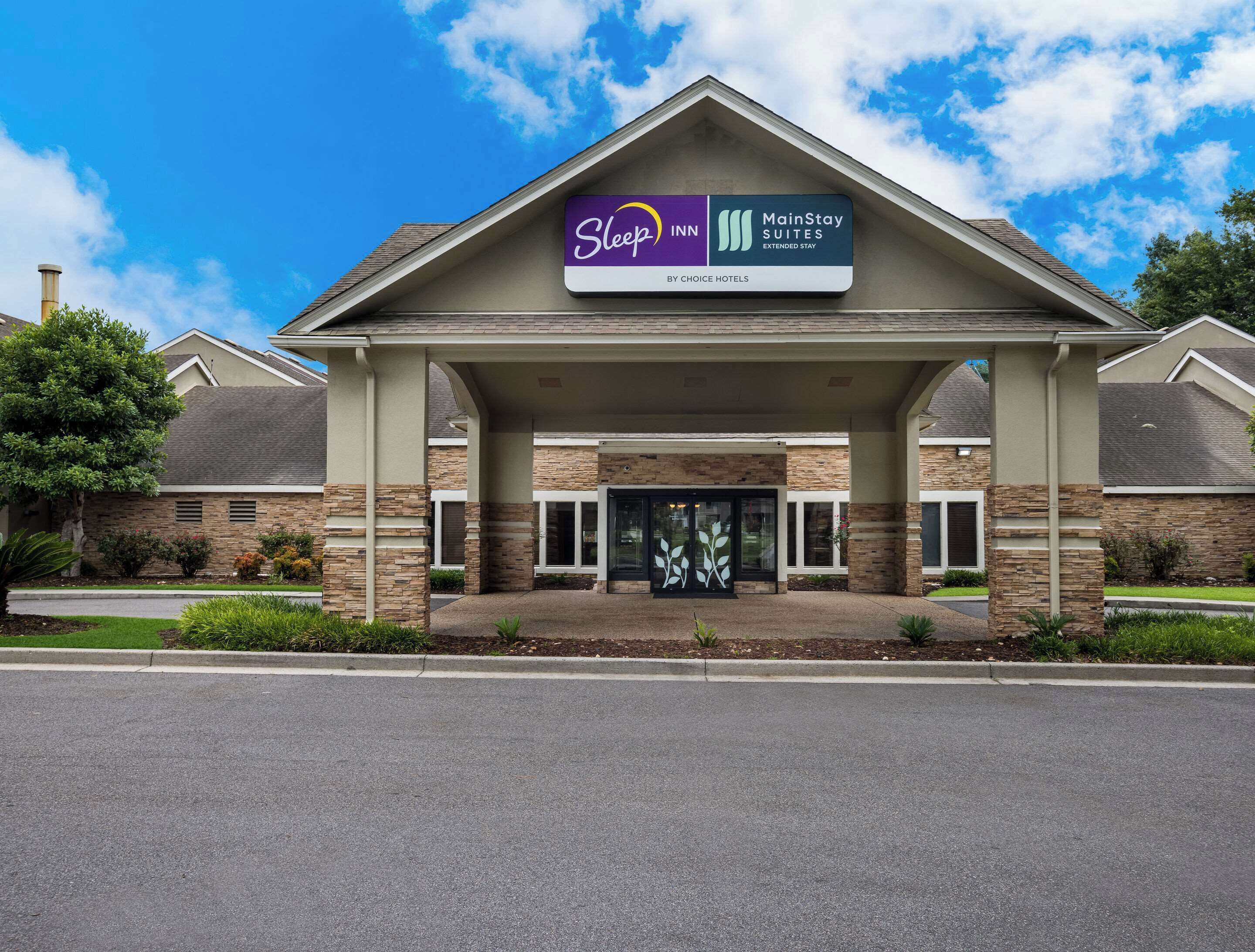 Photo - MainStay Suites Savannah Midtown