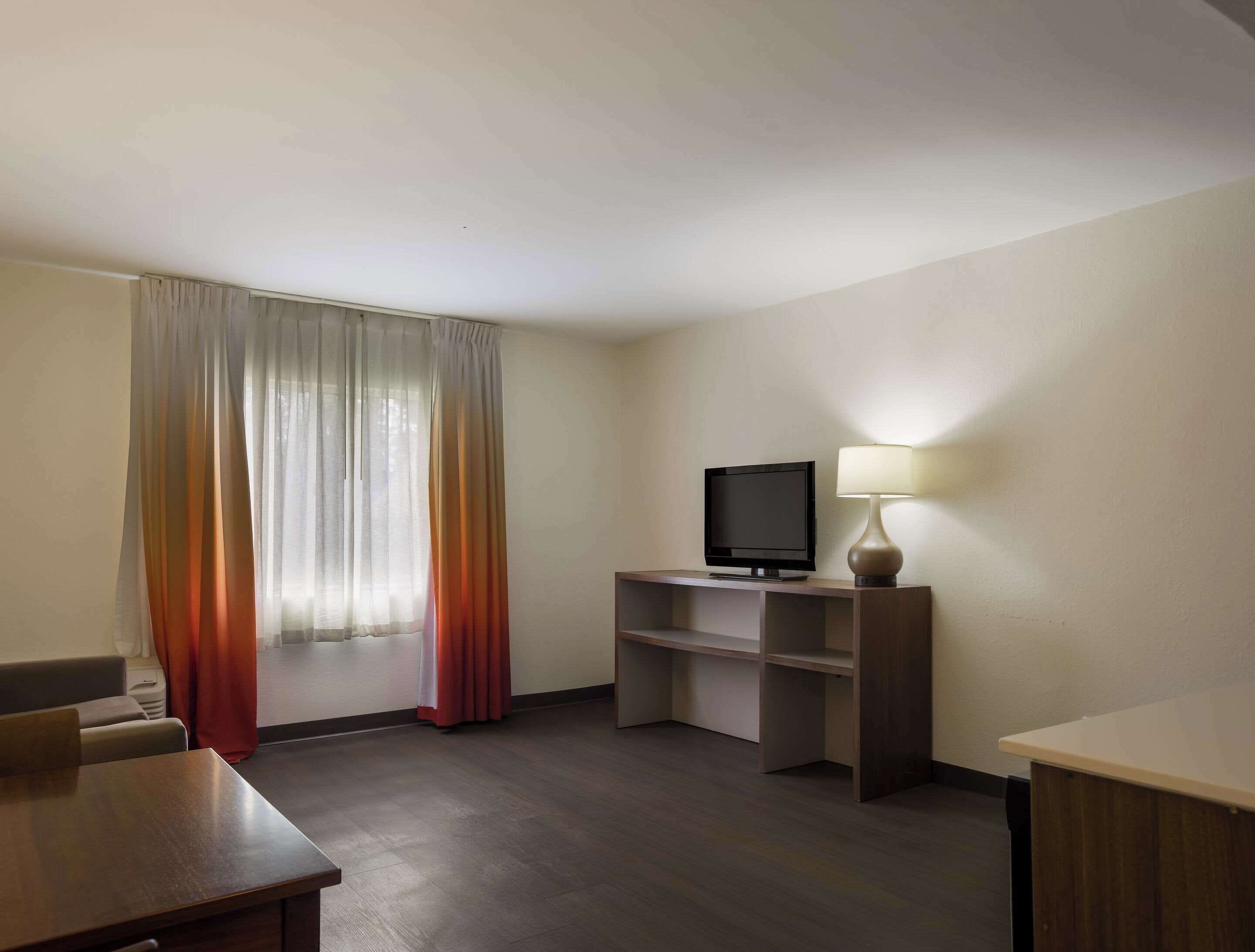 Photo - MainStay Suites Savannah Midtown