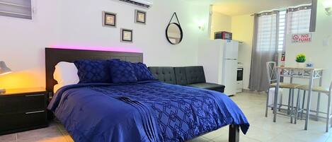 1 bedroom, in-room safe, iron/ironing board, WiFi