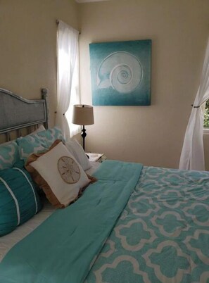 2 slaapkamers, een kluis op de kamer, een strijkplank/strijkijzer