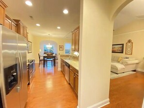 Interior - "Your Cup of Tea", Spacious Three Bedroom (Fuquay-Varina)