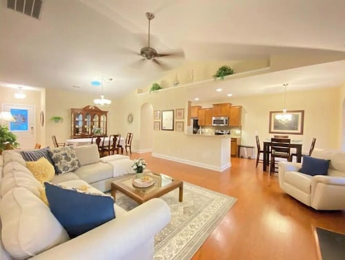 "Your Cup of Tea", Spacious Three Bedroom