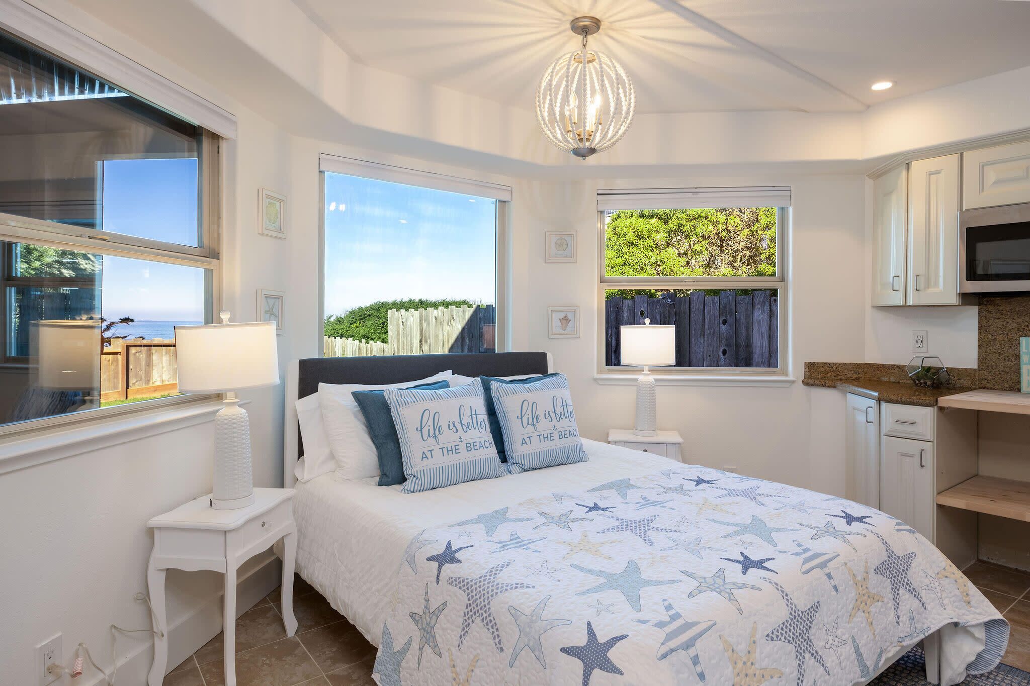 4 bedrooms, WiFi, bed sheets