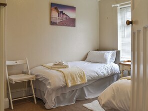 3 bedrooms, free WiFi, bed sheets