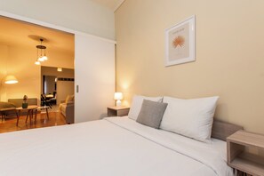 4 soverom, strykejern/-brett, reiseseng for barn og wi-fi (inkludert)