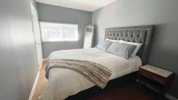 2 Schlafzimmer, Bügeleisen/Bügelbrett, kostenloses WLAN, Bettwäsche