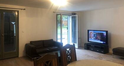 House ✅ Near Chartres ❤️ 5 Beds ️