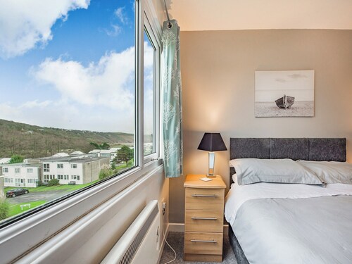 A short walk from the the golden sandy beach and with a restaurant on-site.