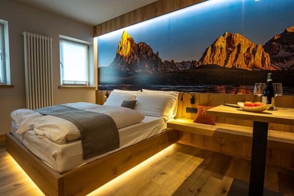 1 quarto, Wi-Fi de cortesia, roupa de cama