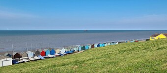 Vitamin Sea Residency