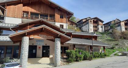 Orelle Val thorens: Appartement en Résidence 4 à 5 couchages. Télécabine à 3mn