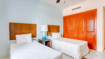 2 bedrooms, laptop workspace, iron/ironing board, WiFi