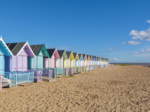 2 bedroom accommodation in West Mersea