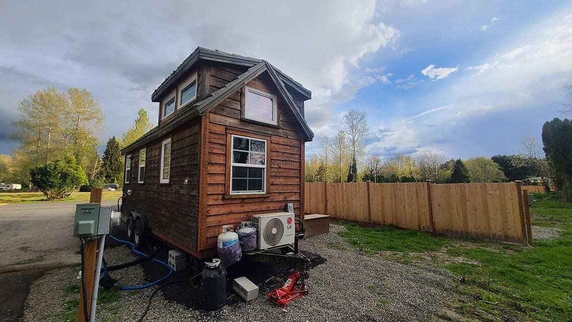 Encanto Tiny House (Puyallup, WA) in Puyallup, United States
