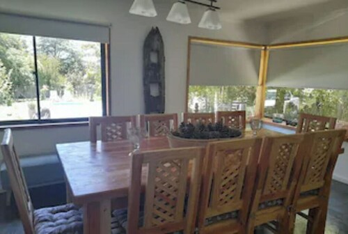 Fabulous house for 12 people, family atmosphere 10 minutes from Lake Villarrica