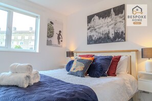 4 habitaciones, escritorio, tabla de planchar con plancha y wifi gratis 