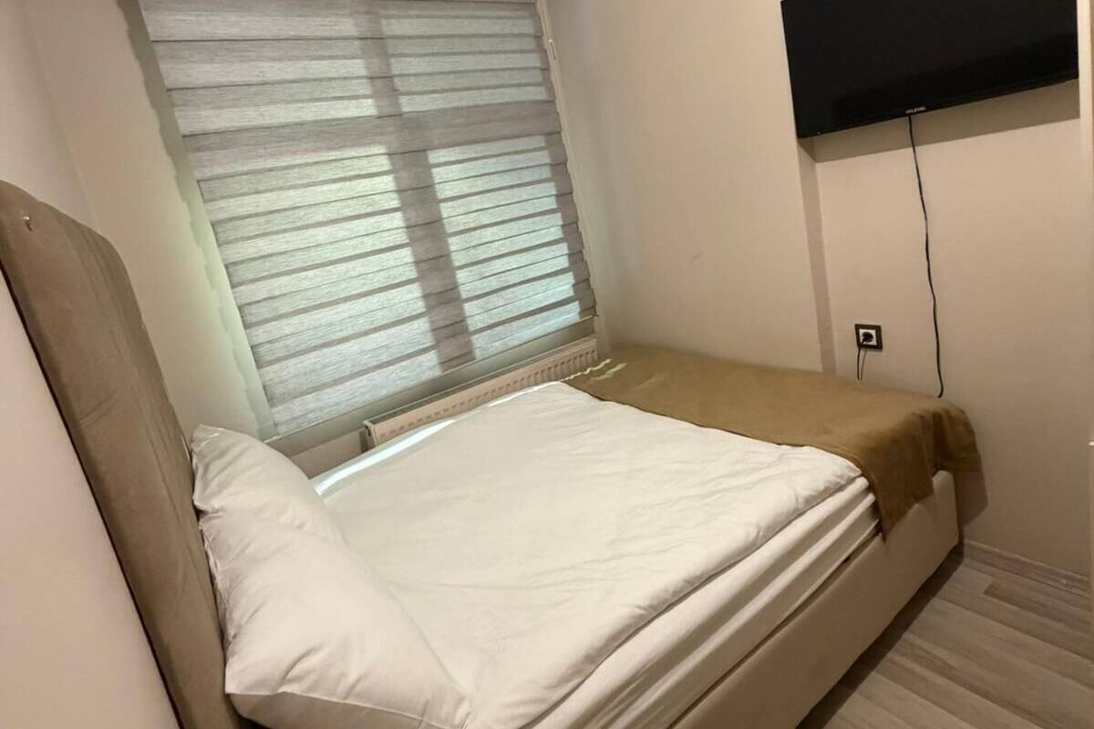 Economy Double Room | WiFi (free), bed sheets