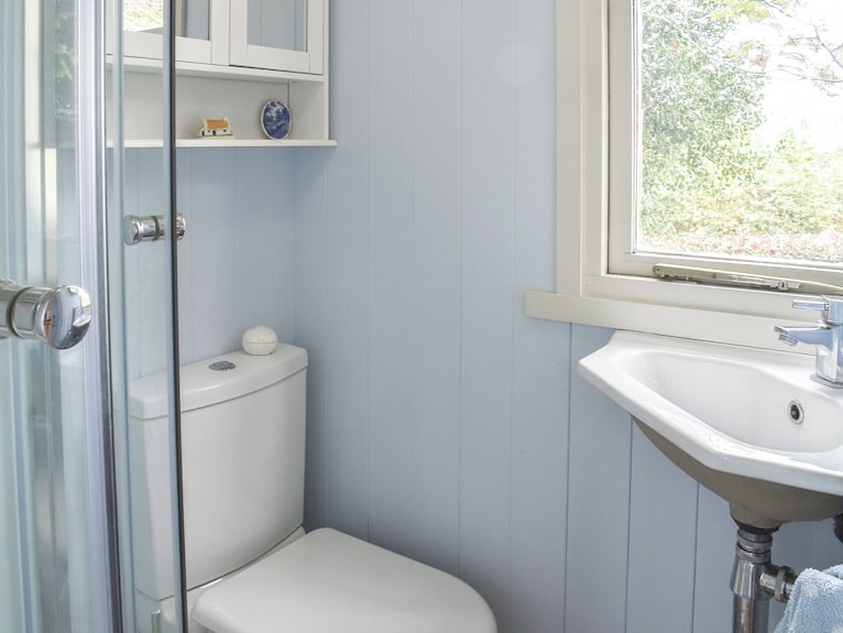 Farmhouse Garden Shepherds Hut - Hampshire