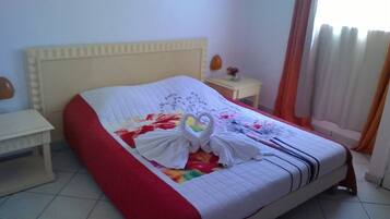 2 bedrooms, WiFi, bed sheets