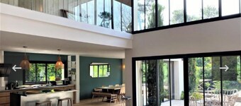 VILLA TAHOE - BALNEAIRE ET GRAPHIQUE (luxury)