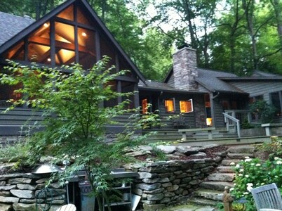 The MillStone Cabins *Highlands 
2 Cabins on Fly Fishing River