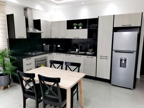 Fridge, microwave, oven, coffee/tea maker