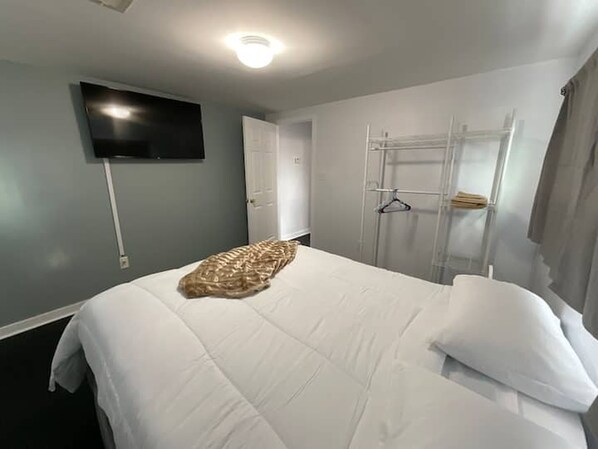 3 habitaciones, tabla de planchar con plancha y wifi gratis 