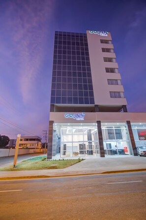 Bagian depan properti