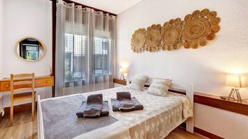 2 habitaciones, wifi gratis y ropa de cama