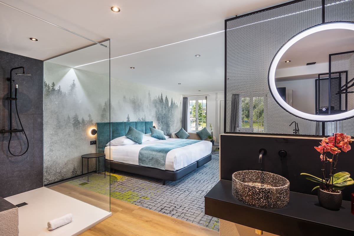 Suite, River View | 1 bedroom, down duvets, free WiFi, bed sheets