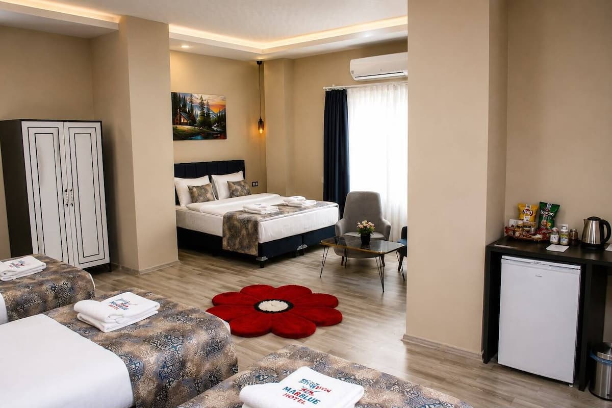 Premium bedding, minibar, desk