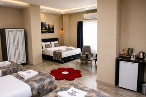 Premium bedding, minibar, desk - Marblue Hotel (Mardin)