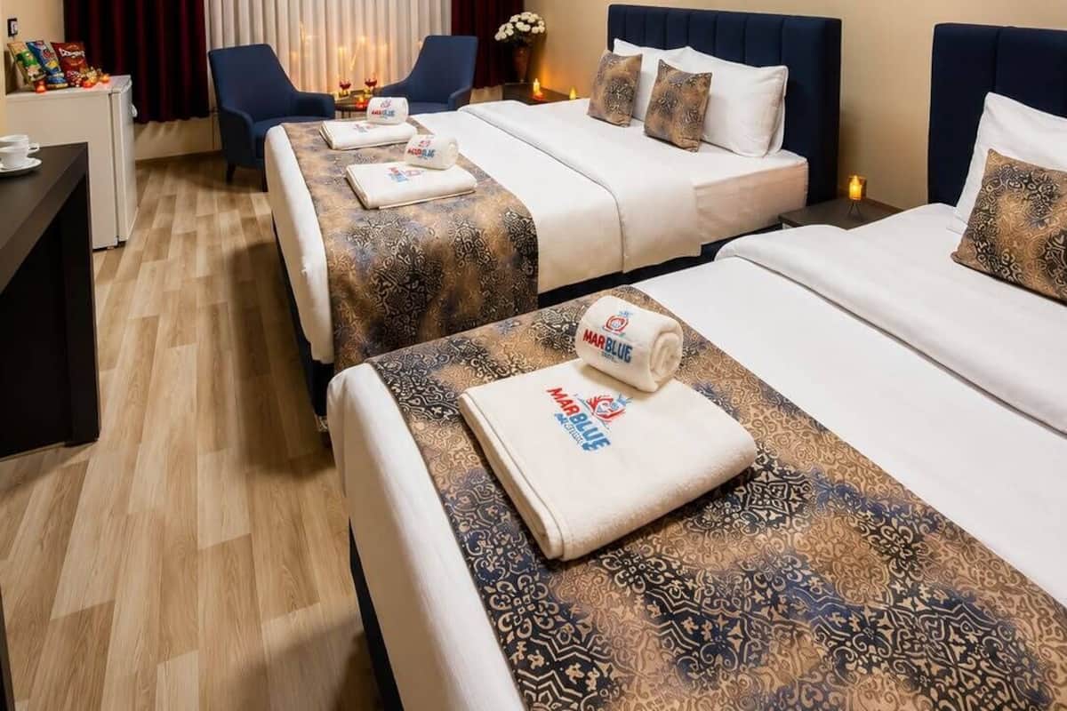 Premium bedding, minibar, desk