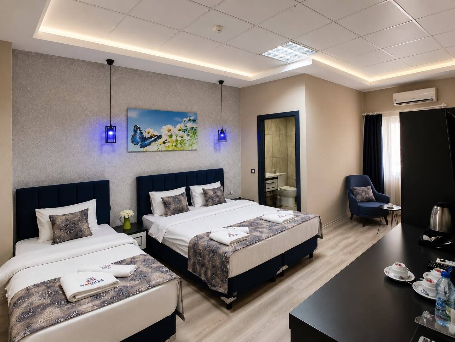 Premium bedding, minibar, desk
